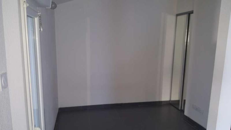 Villa - 18 m² - 1 pièce