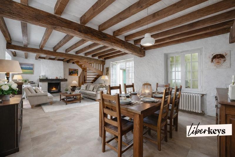 Maison - 121 m² - 4 pièces