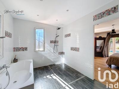 Maison - 163 m² - 5 pièces