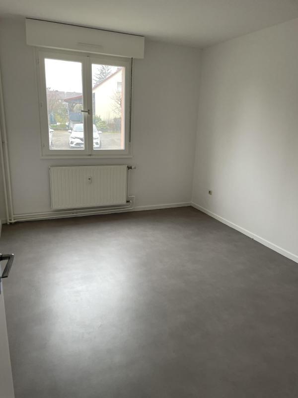 Appartement ancien - 65 m² - 3 pièces