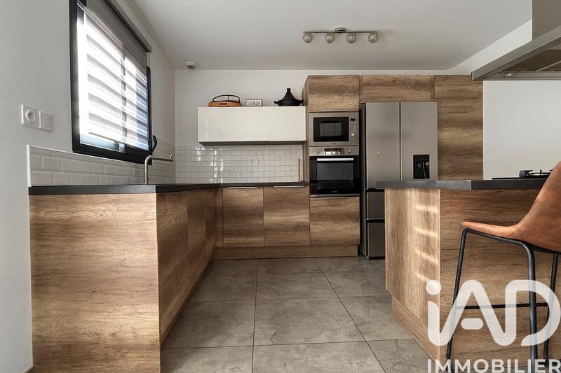Maison - 122 m² - 5 pièces