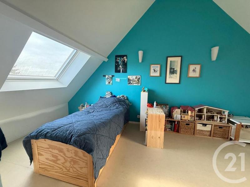 Maison - 98 m² - 5 pièces