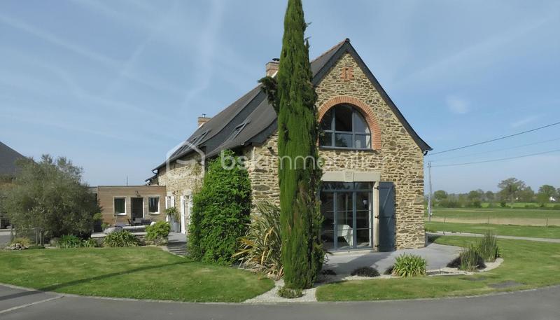 Longère - 269 m² - 7 pièces
