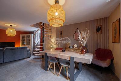 Maison - 179 m² - 5 pièces