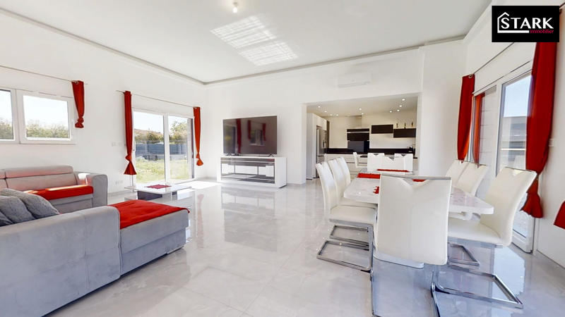 Maison - 136 m² - 5 pièces