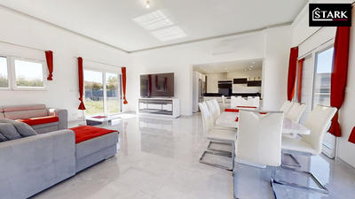 Maison - 136 m² - 5 pièces