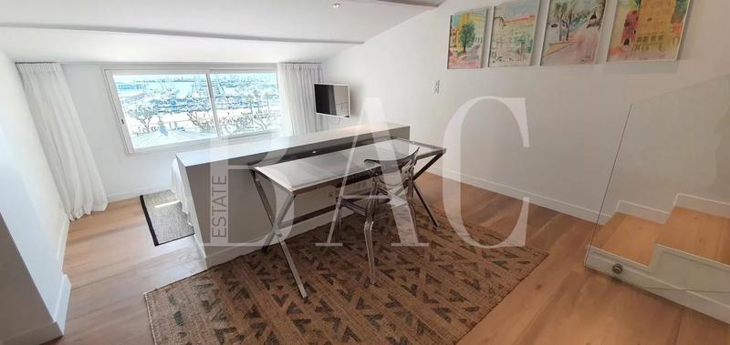 Appartement - 115 m² - 4 pièces