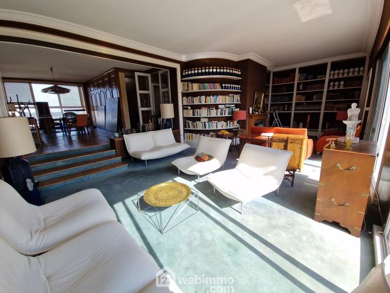 Appartement - 237 m² - 5 pièces