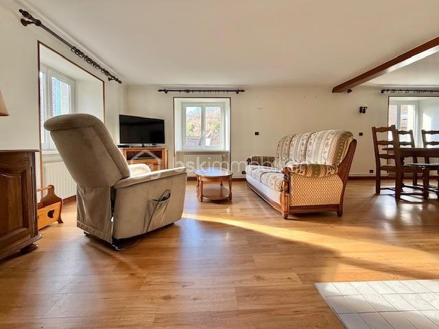 Maison de village - 130 m² - 6 pièces