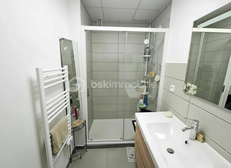 Appartement - 58 m² - 3 pièces