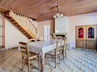Maison - 111 m² - 5 pièces