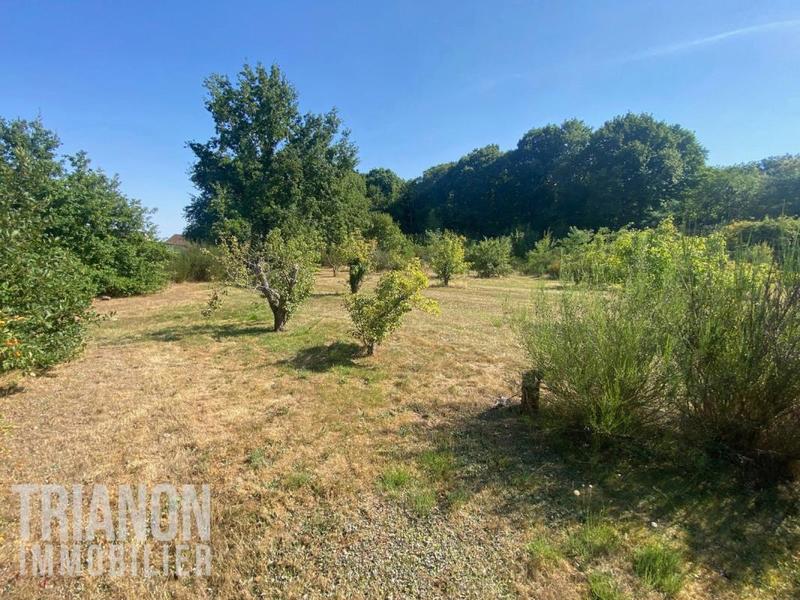 Terrain constructible - 4 868 m²