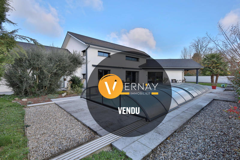 Maison - 283 m² - 6 pièces