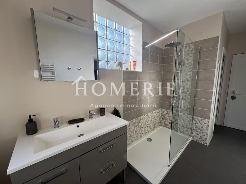 Maison - 136 m² - 7 pièces