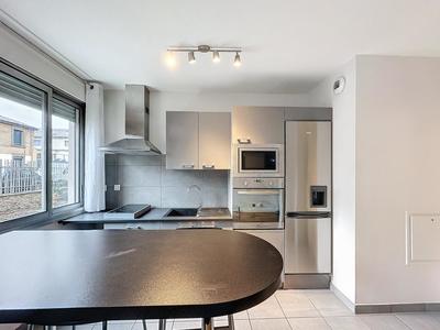 Appartement - 65 m² - 2 pièces