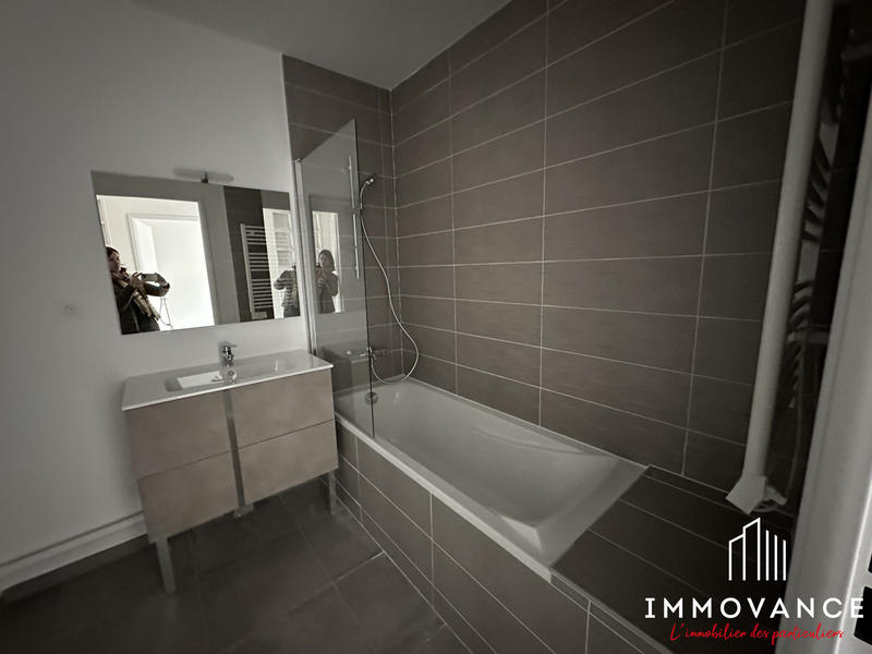 Appartement - 60 m² - 3 pièces