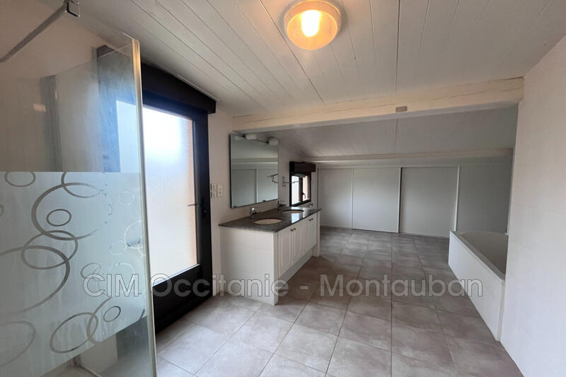 Maison - 191 m² - 6 pièces