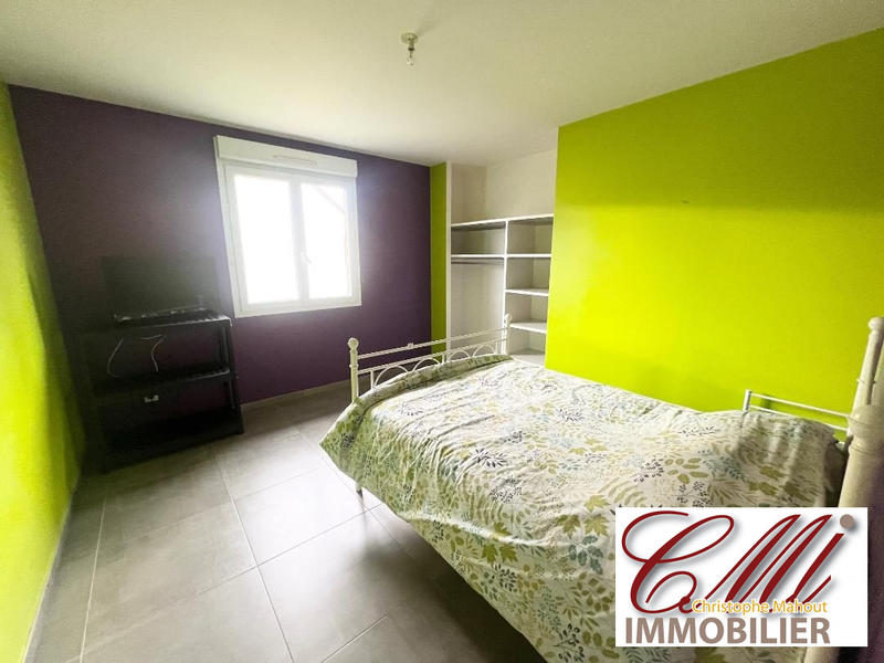 Maison - 203 m² - 8 pièces