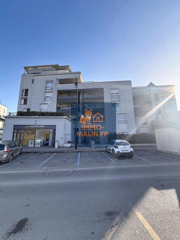 Appartement - 84 m² - 4 pièces