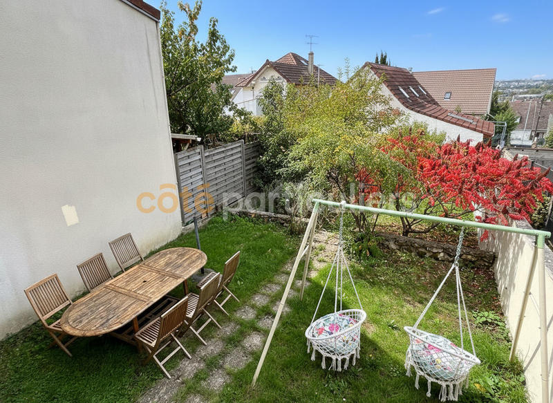 Maison - 76 m² - 5 pièces