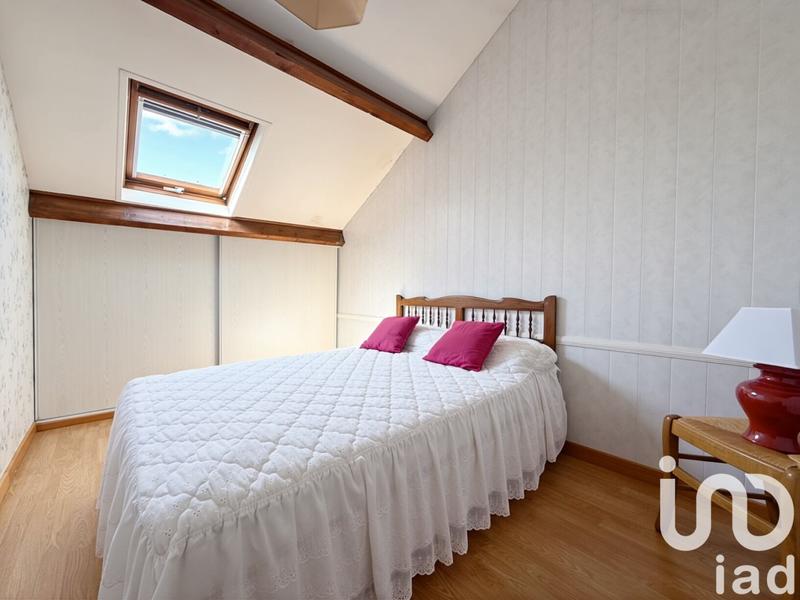 Maison - 214 m² - 11 pièces