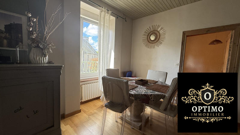 Maison - 450 m² - 12 pièces