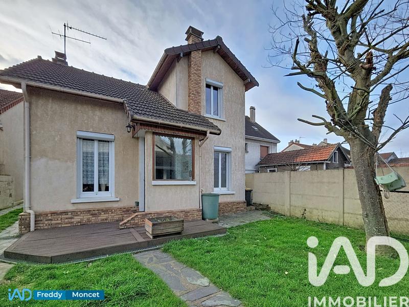 Maison - 92 m² - 4 pièces