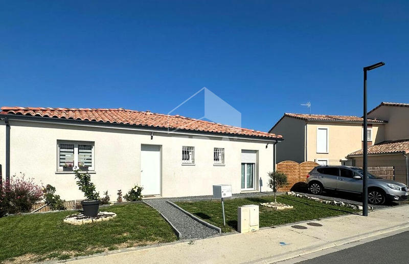 Maison - 84 m² - 4 pièces