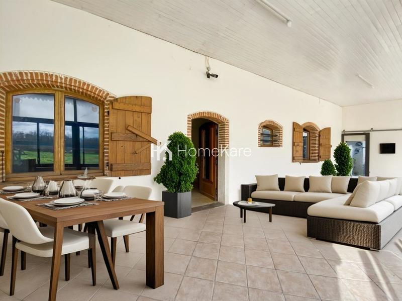 Corps de ferme - 190 m² - 5 pièces