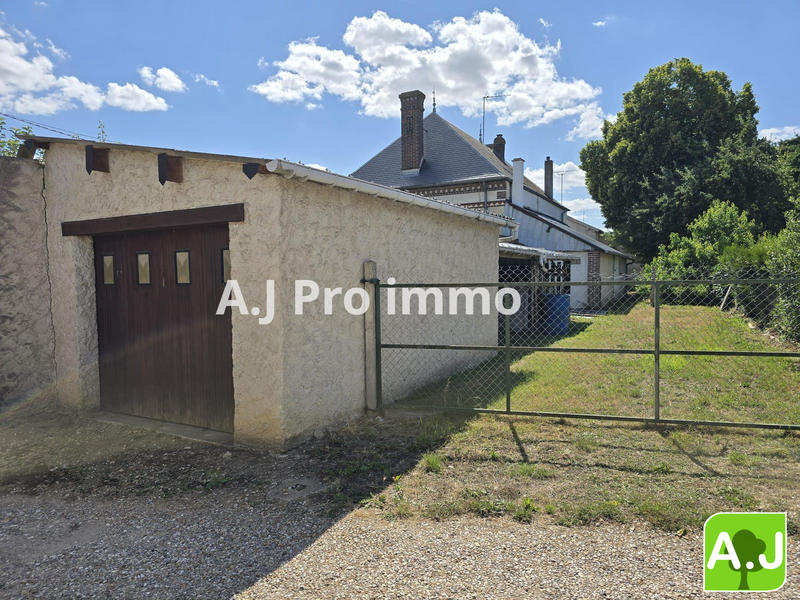 Maison - 88 m² - 4 pièces