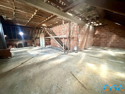 Maison traditionnelle - 95 m² - 6 pièces