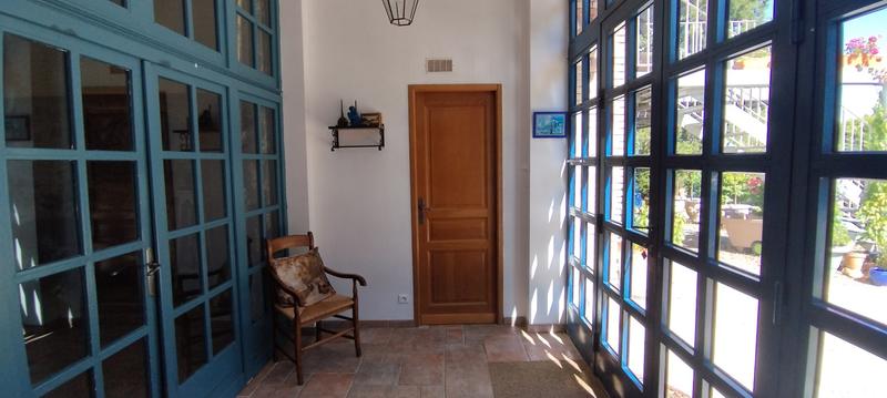 Maison - 409 m² - 17 pièces