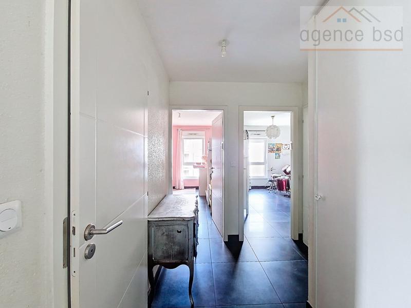 Appartement - 83 m² - 4 pièces