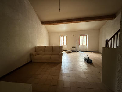 Maison - 319 m² - 5 pièces