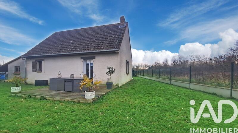 Maison - 95 m² - 5 pièces