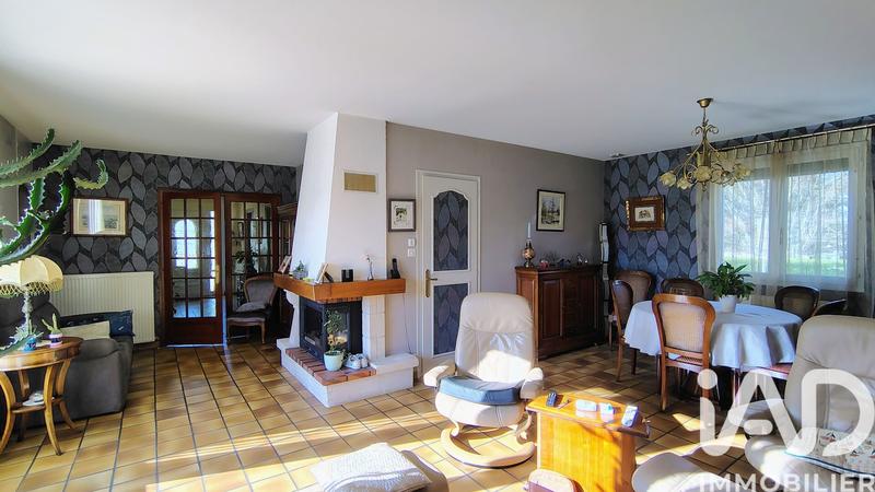 Maison - 160 m² - 8 pièces