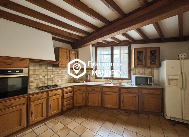 Maison - 162 m² - 5 pièces