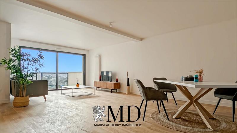 Appartement - 117 m² - 4 pièces