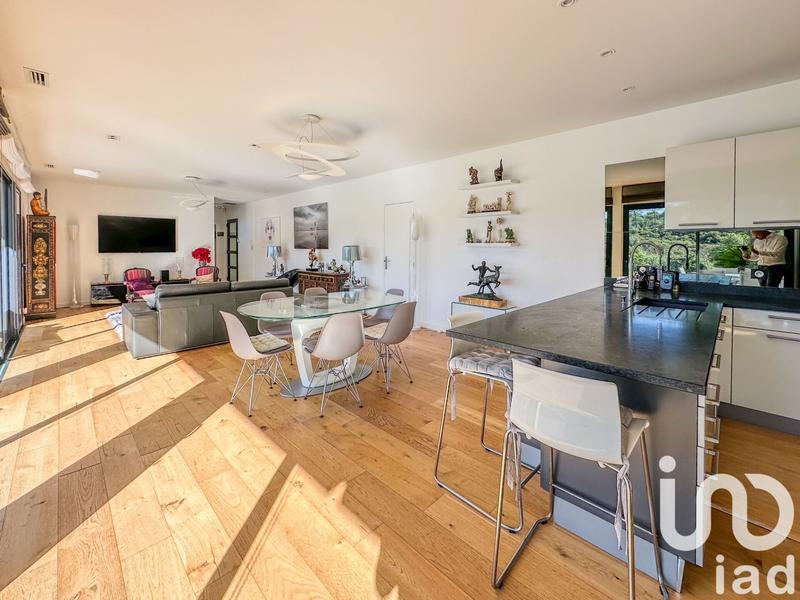 Maison de maîtres - 185 m² - 6 pièces