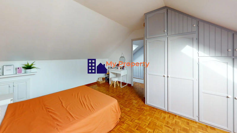 Maison traditionnelle - 100 m² - 6 pièces