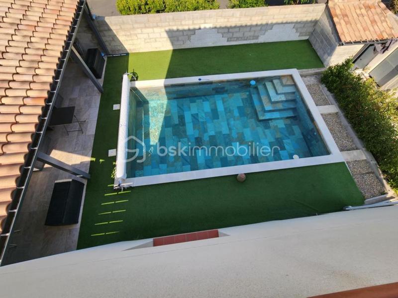 Villa - 179 m² - 5 pièces