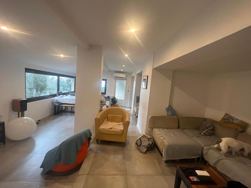 Appartement - 100 m² - 4 pièces