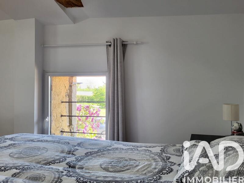 Maison - 217 m² - 6 pièces