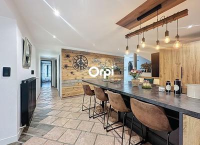 Maison - 187 m² - 5 pièces