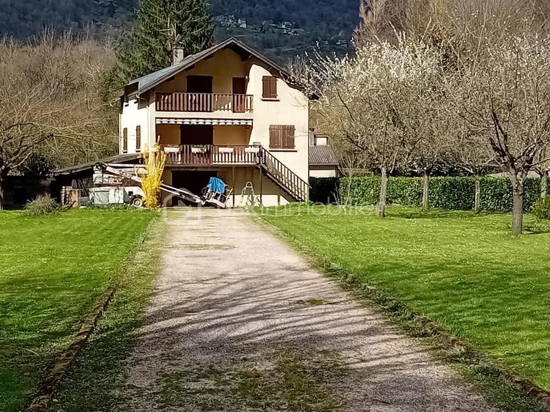 Maison - 110 m² - 6 pièces