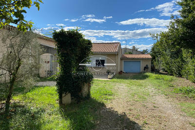 Maison - 140 m² - 4 pièces