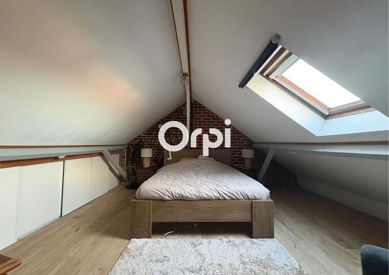 Maison - 104 m² - 4 pièces