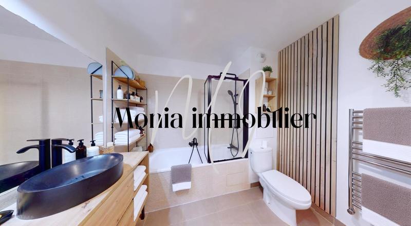 Appartement - 93 m² - 4 pièces