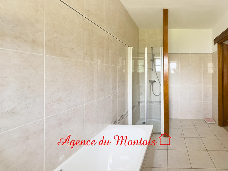 Maison - 182 m² - 6 pièces