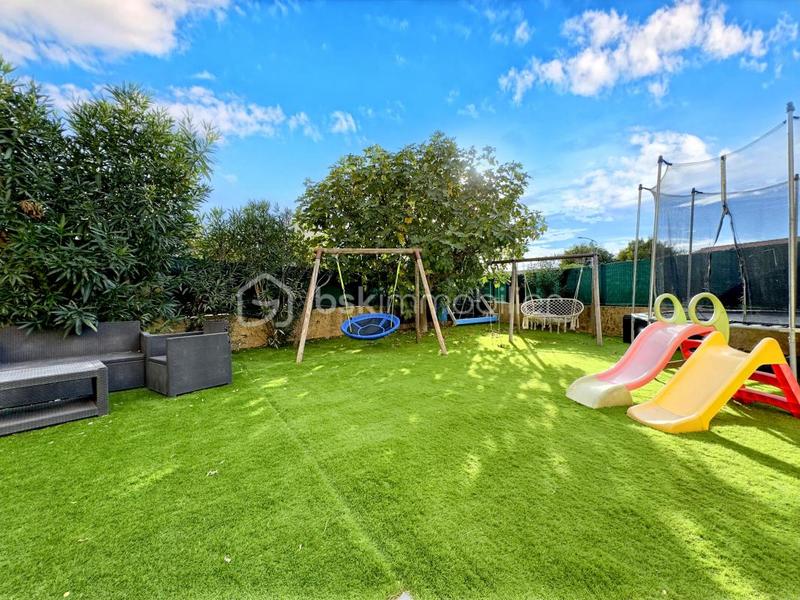 Maison - 143 m² - 5 pièces